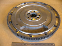 Маховик ЯМЗ-236.7601 (132 зуба) под лепестковую корзину АВТОДИЗЕЛЬ