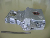 Крышка ЯМЗ-236, 238 шестерен распределения (под помпу ст/обр) АВТОДИЗЕЛЬ