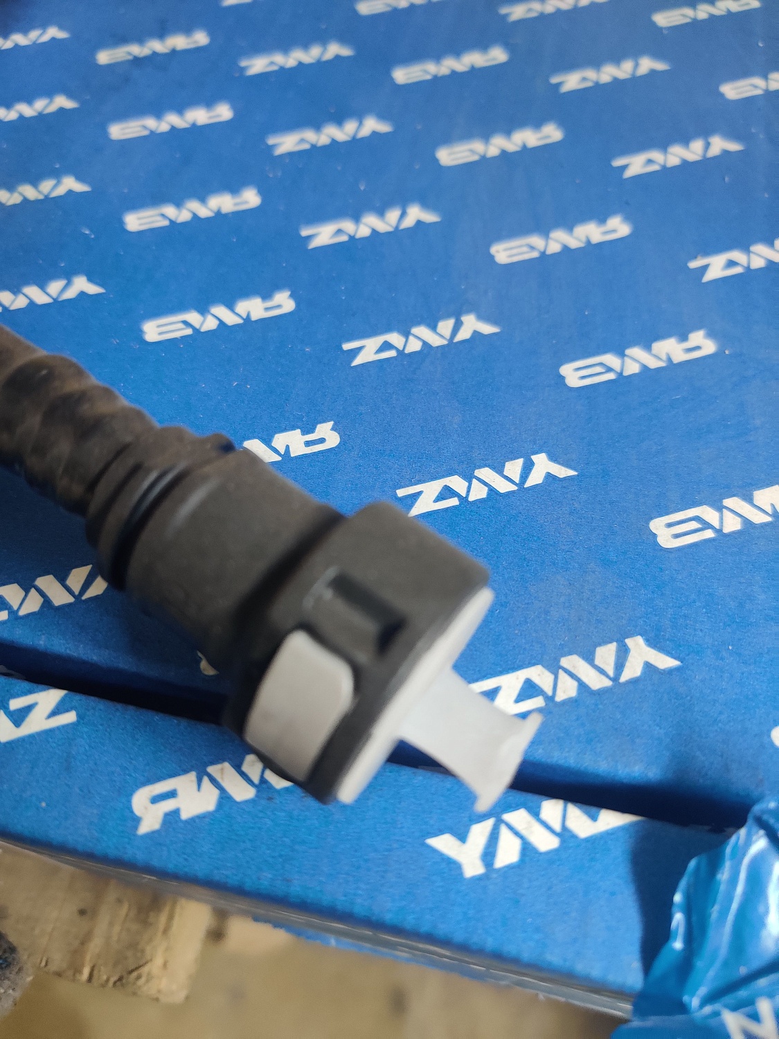 536.1104426 Трубка подвода топлива к насосу высокого давления