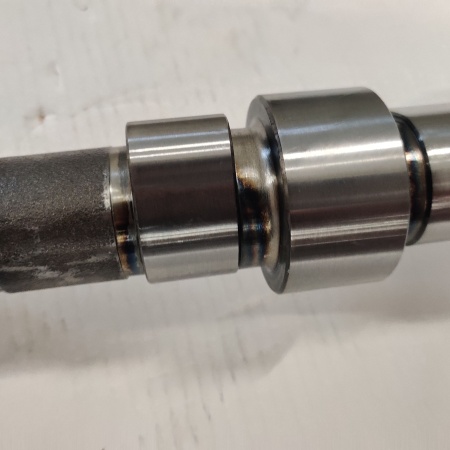 Вал распределительный ЯМЗ 650.10 с шестерней в сборе