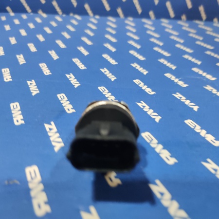 Датчик давления в рампе 0281002937,650.1112552-10