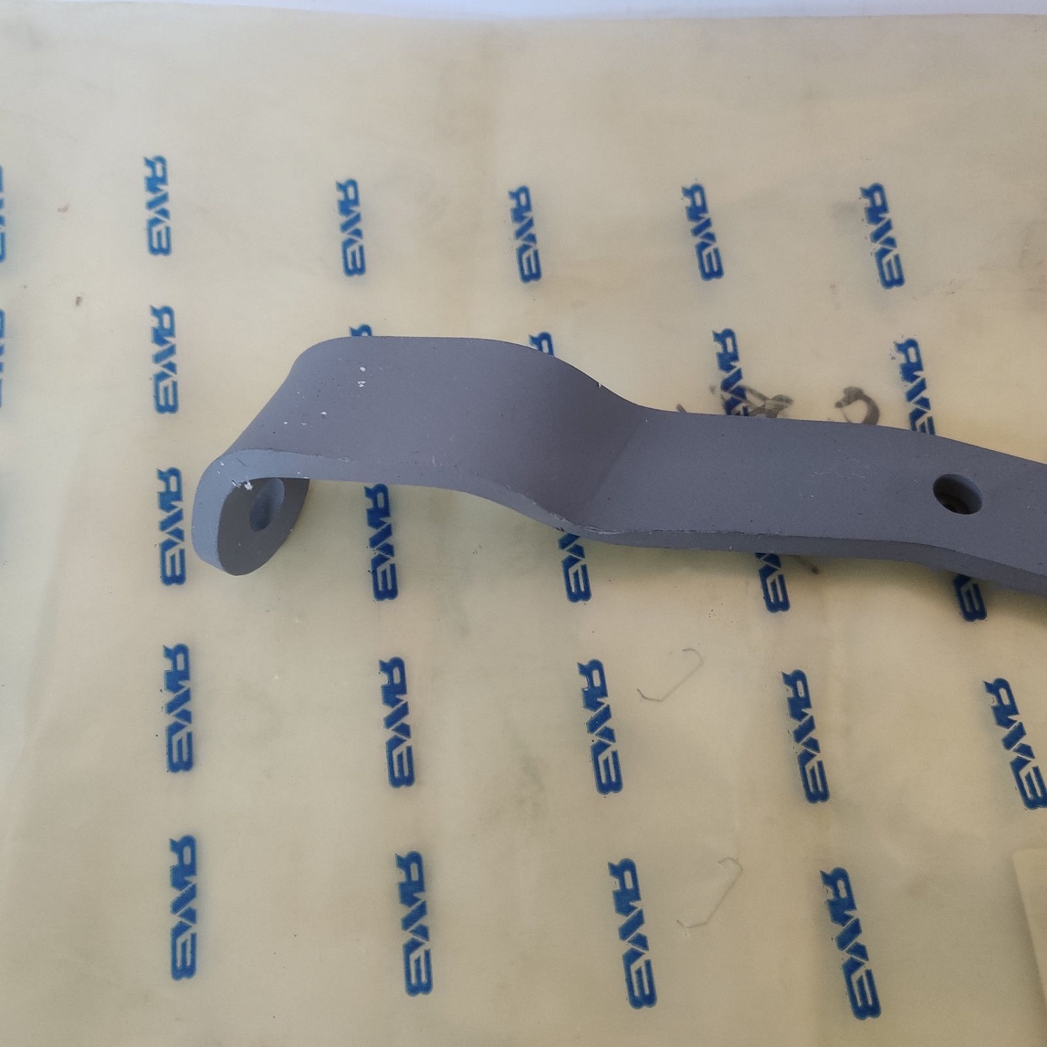 536.1309072-10 Кронштейн крепления кожуха вентилятора правый нижний