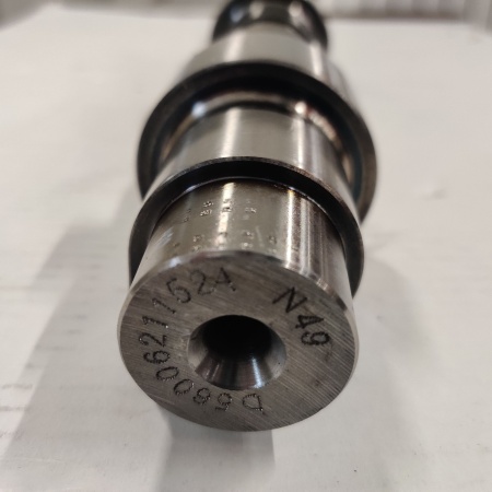 Вал распределительный ЯМЗ 650.10 с шестерней в сборе