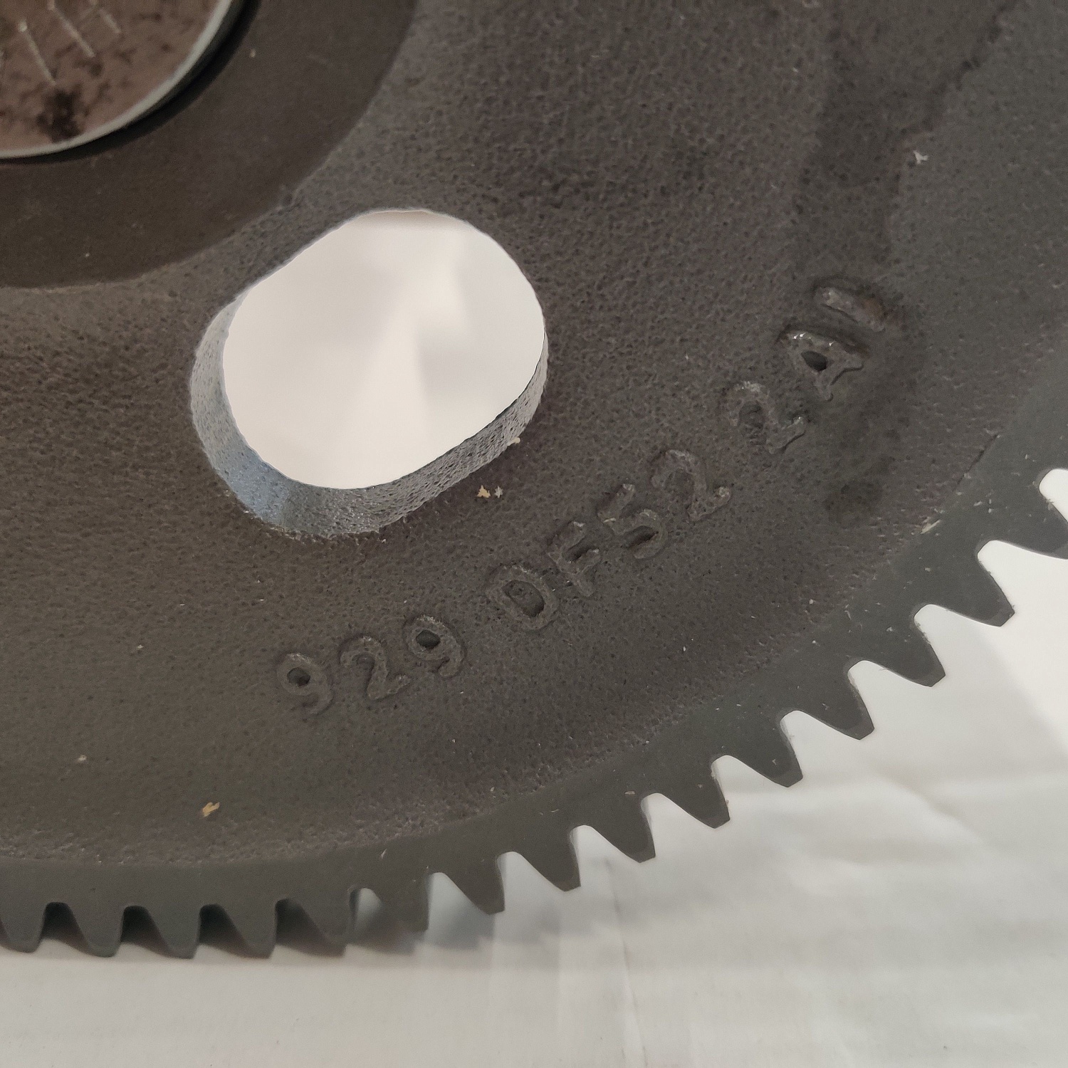 Вал распределительный ЯМЗ 650.10 с шестерней в сборе