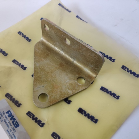 536.3570014-10 Кронштейн клапана