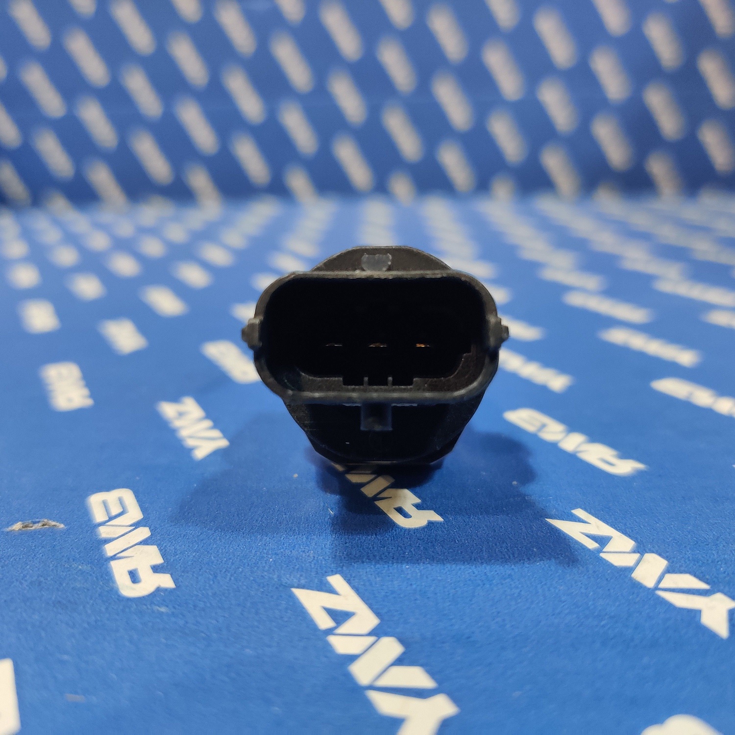 Датчик давления в рампе 0281002937,650.1112552-10