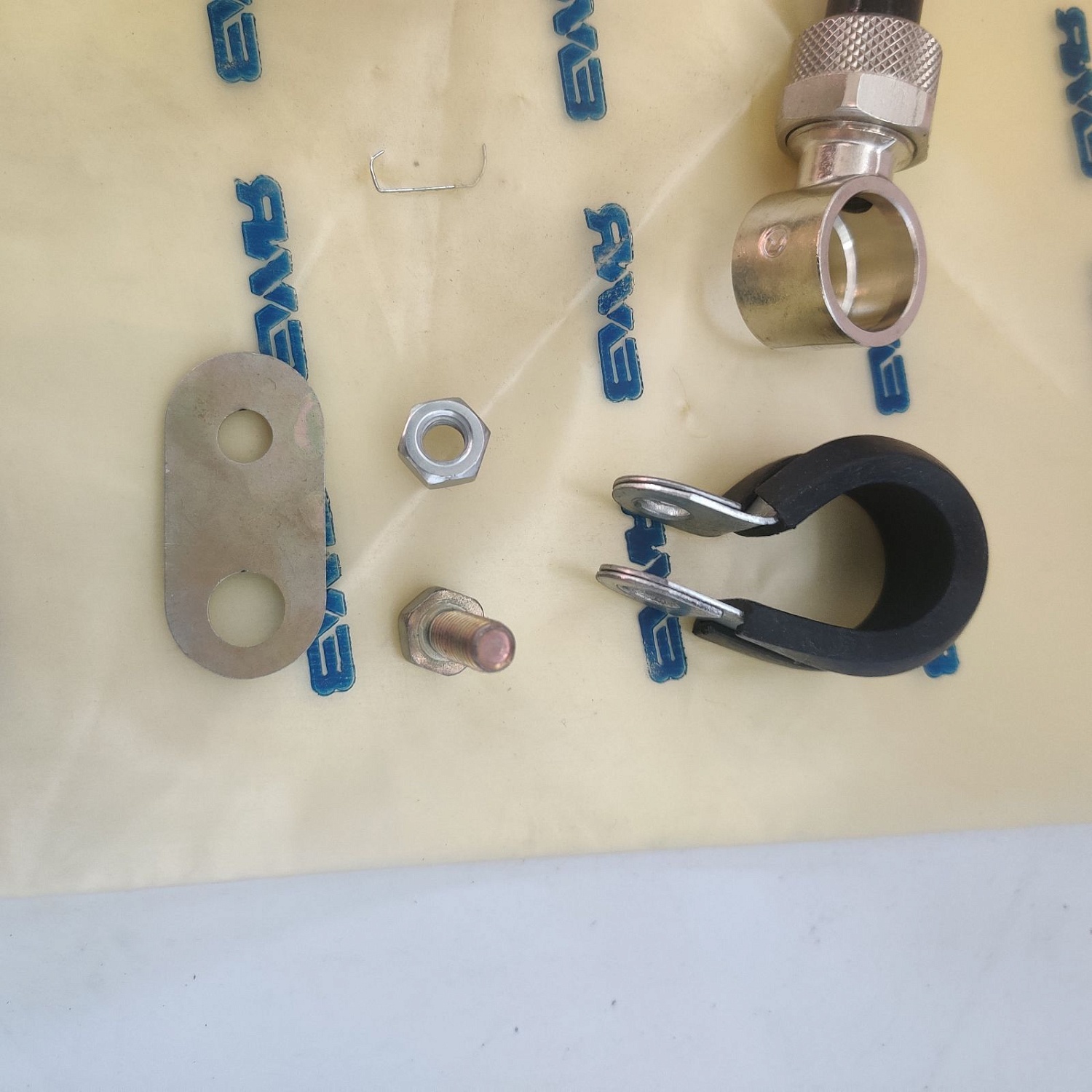 5340.1104391 Трубка слива топлива с двигателя