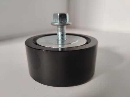 5340.8114120 Ролик промежуточный