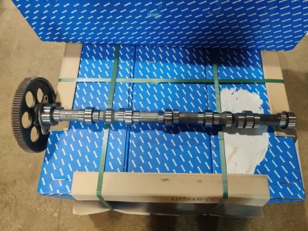 Распредвал ямз 536